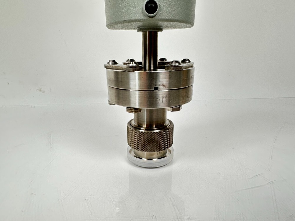 MKS Baraton Capacitance Manometer 626A02TLE