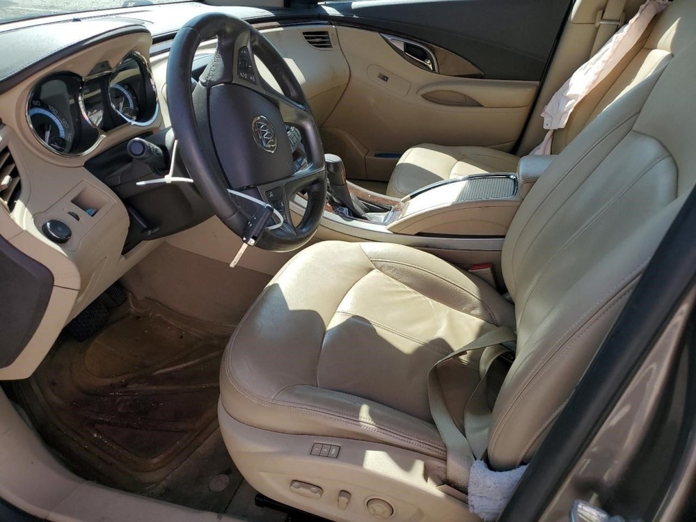 2010 - 2011 GMC ACADIA Engine ECM Electronic Control Module Behind Fan Shroud