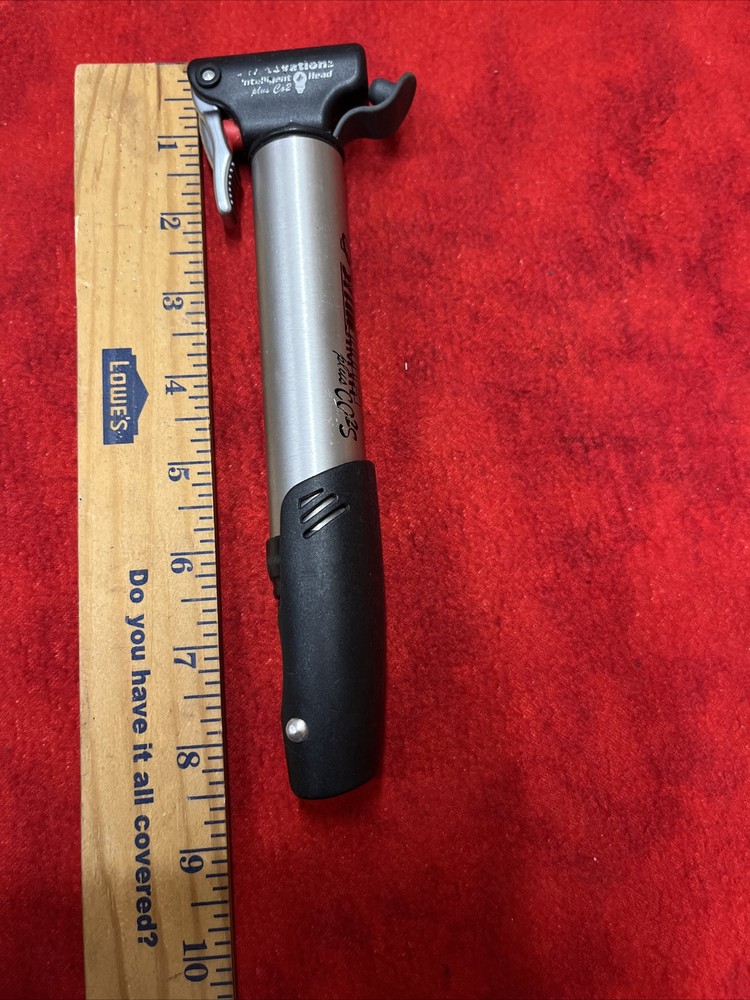 SLIM PLUS CO2 BICYCLE PUMP THREAD INFLATOR (ff3)