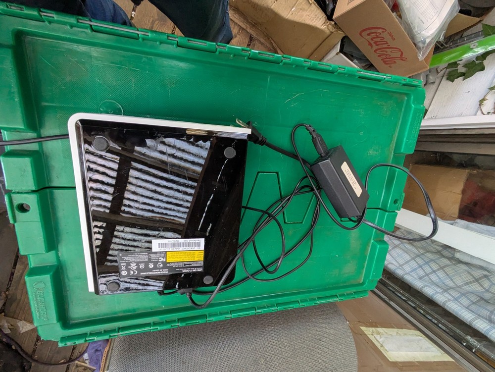 LiteOn EZ-DUB DVD/CD Rewritable Drive Model DX-20A4PU06C