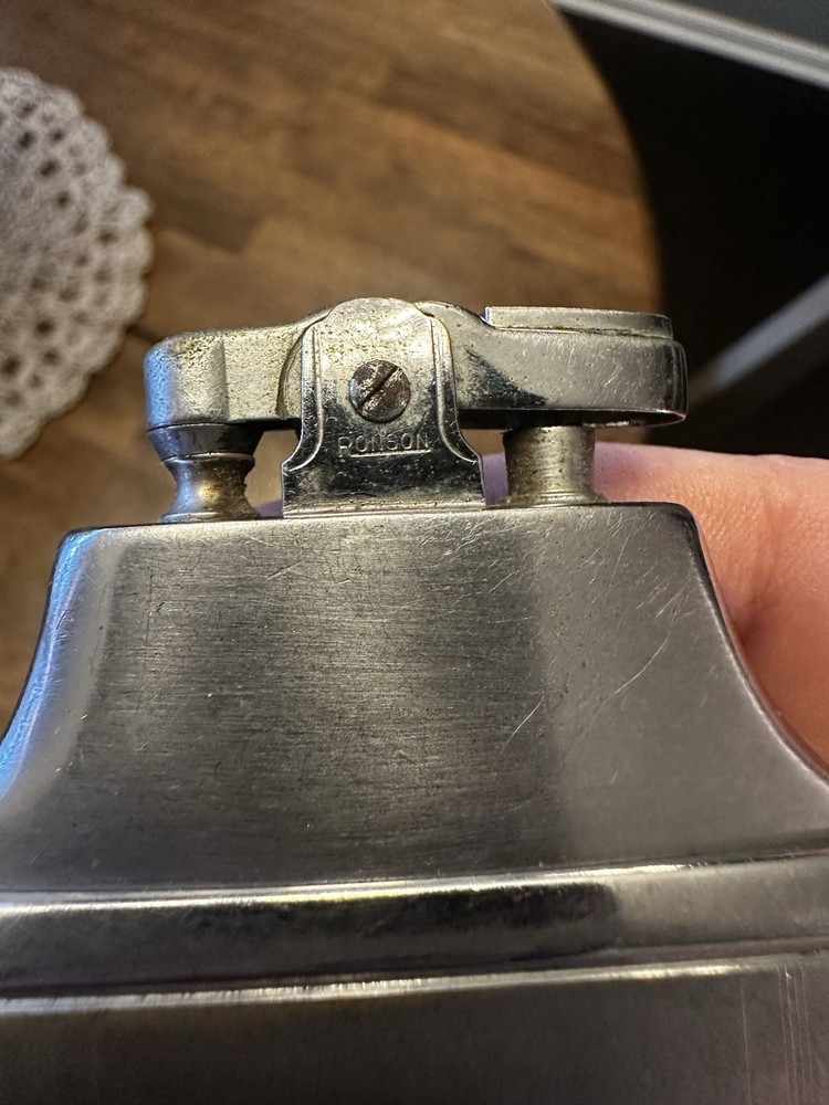 Vintage RONSON cigarette case lighter - Original packaging - Collectable unique