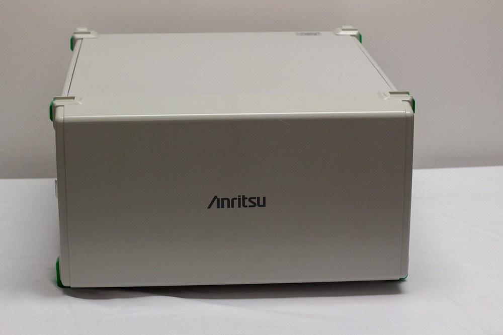 Anritsu MP1777A 10 GHz Jitter Performance Analyzer Spectrum Analyzer.