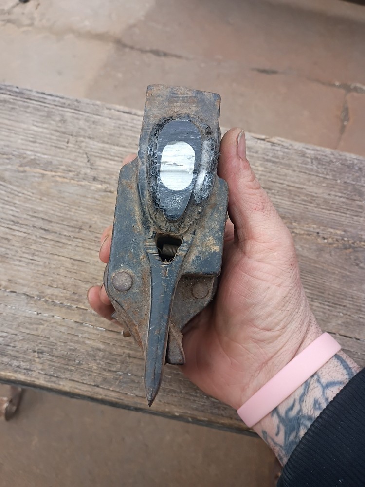 Vintage Chopper 1 Splitting Axe Head 6 lbs Spring Missing