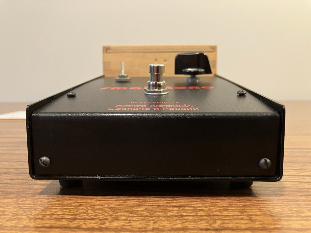 Electro Harmonix Sovtek Small Stone Phaser Shifter Effects Pedal Red Black W/Box