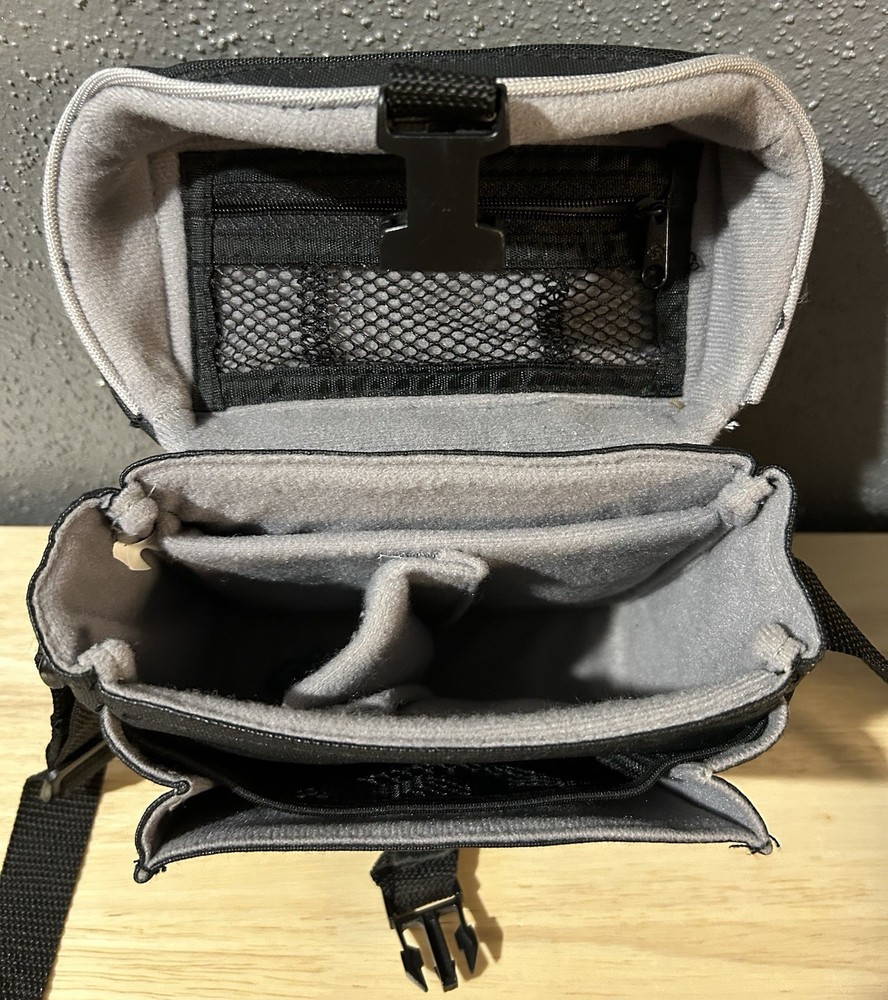 Samsonite Small Electronics Travel Camera Bag with Shoulder Strap