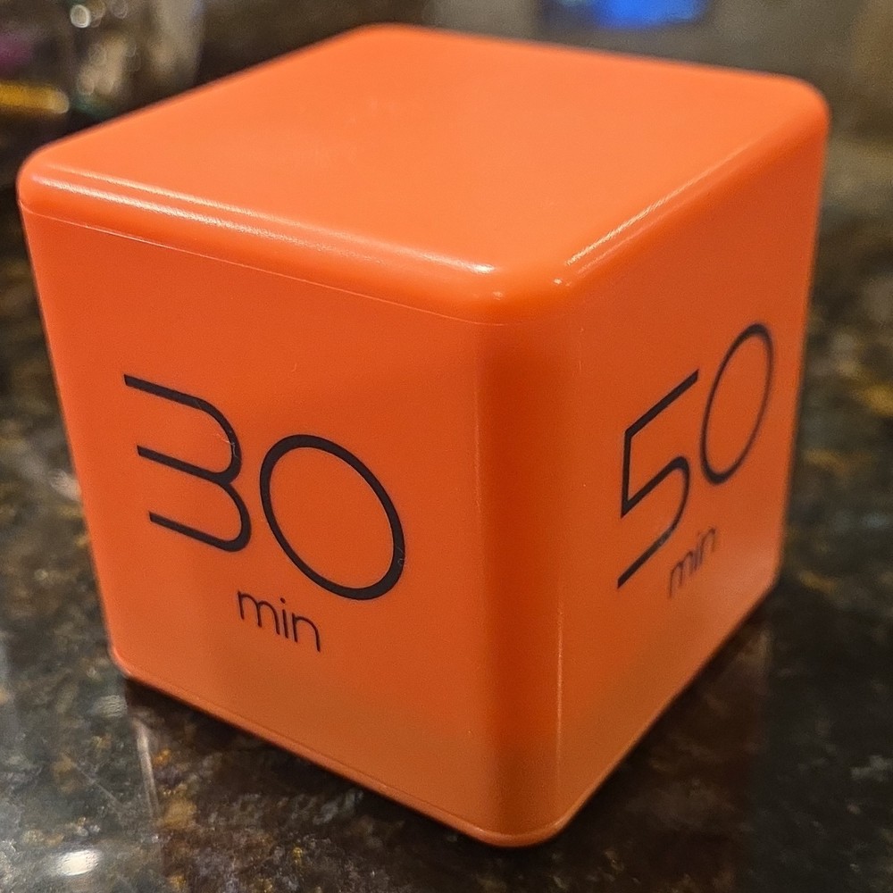 MOONS Orange Digital Timer Cube with Digital Display, Countdown, Adjustable