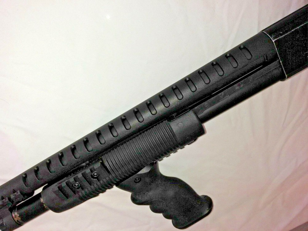 BLACK OPS POLYMER HEAT SHIELD FOR ITHACA 12 GA SMOOTH BARRELS