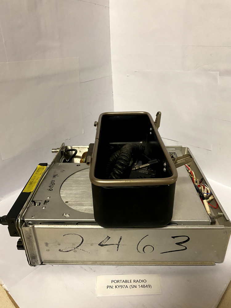 PORTABLE RADIO BENDIX MODEL: KY97A (SN 14849)