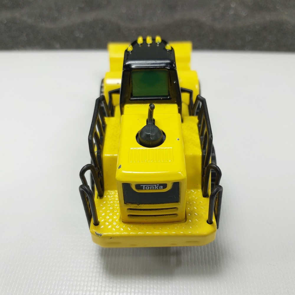 Basic Fun 2020 TONKA Front Loader Hasbro 1:64 Construction Toy