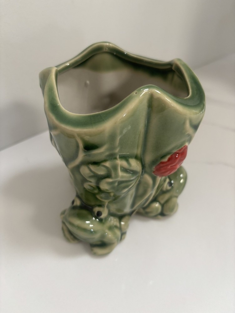 Vintage Majolica Frog Glazed Ceramic Planter