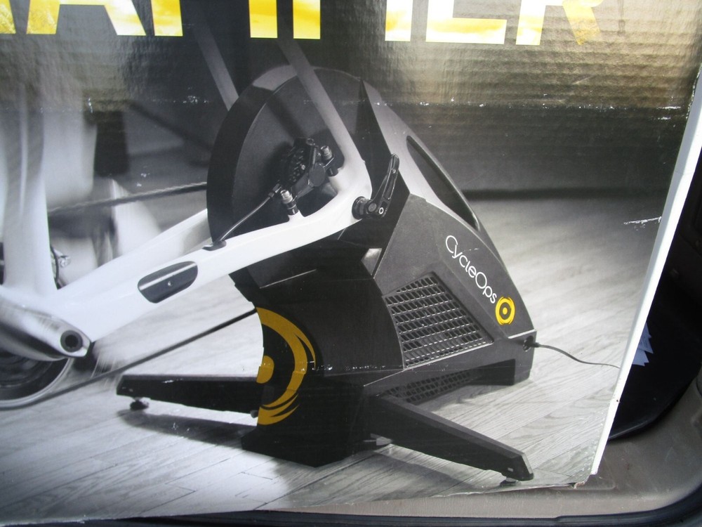 CycleOps Hammer Direct Drive Smart Trainer Open Box Missing Pieces