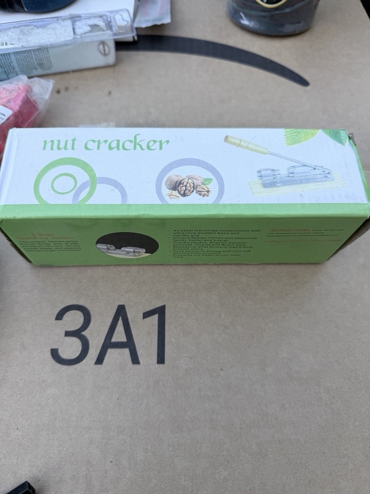 Heavy Duty Pecan and Nut Cracker Tool, Wood Base and Adjustable Handle, Easy Use