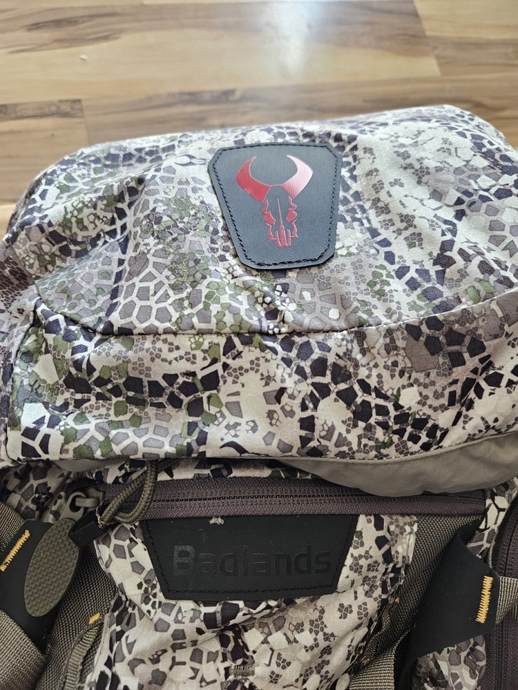 Badlands Sacrifice LS Backpack