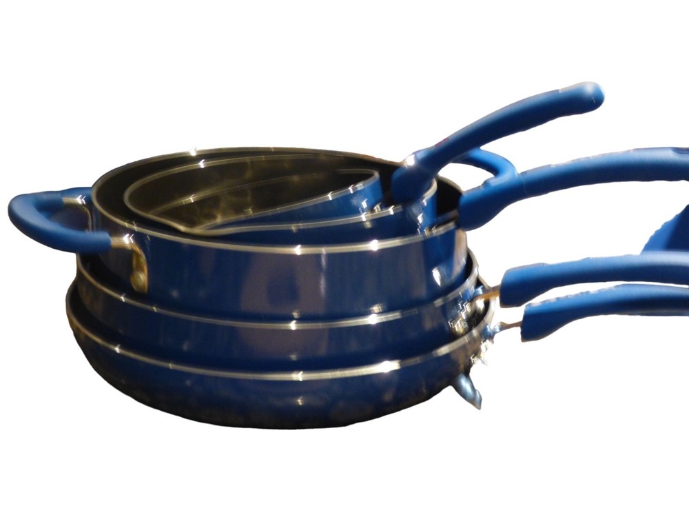 NutriChef Kitchenware 17-pc Non-Stick Space Saving Cookware Set, Blue