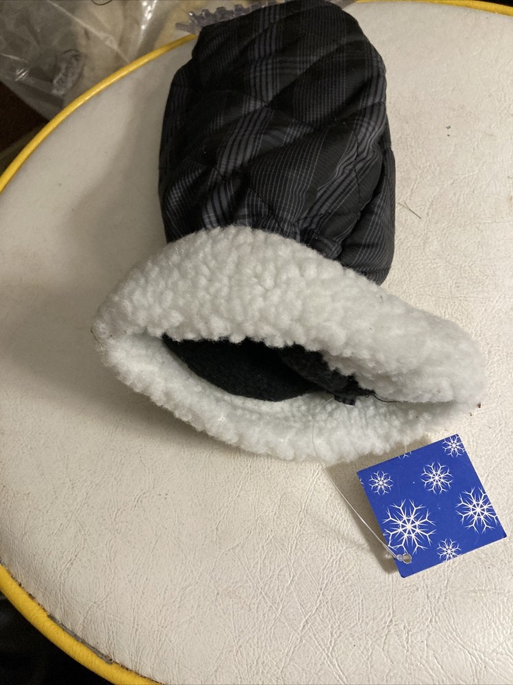 Ice Scraper Mitt New