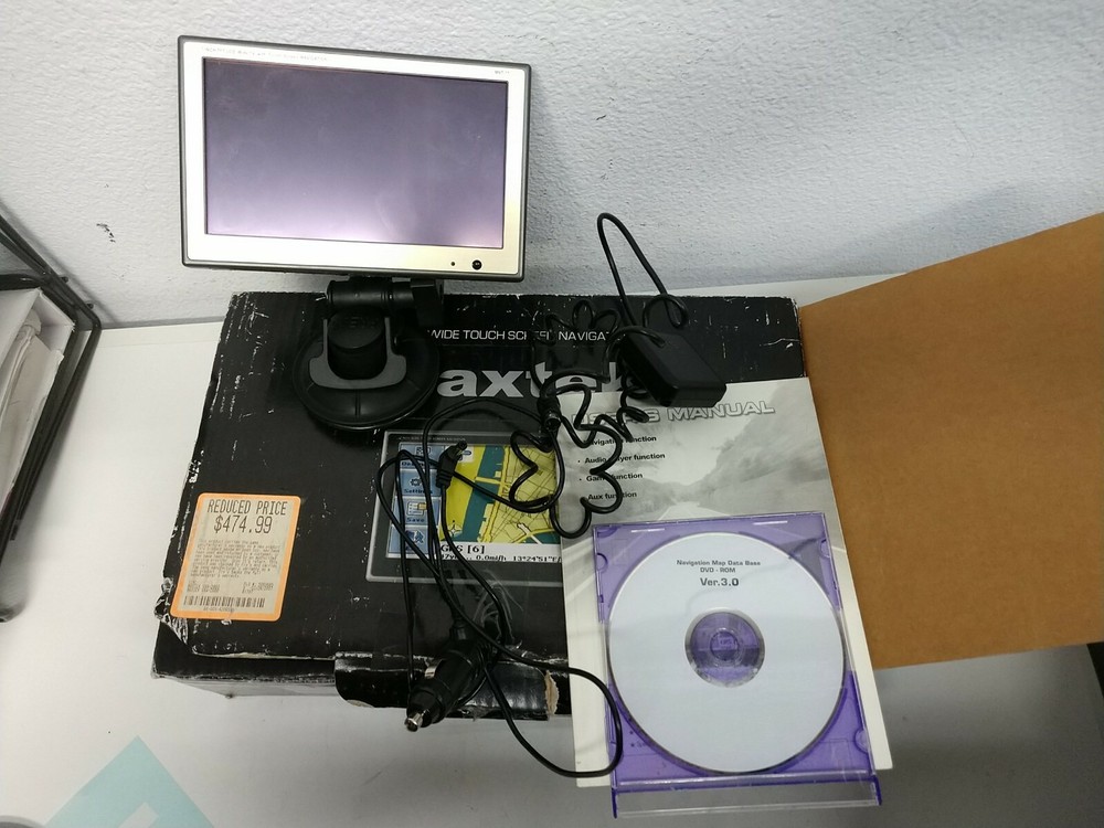 Maxtek MNT-7T  7 inch . GPS Navigation System