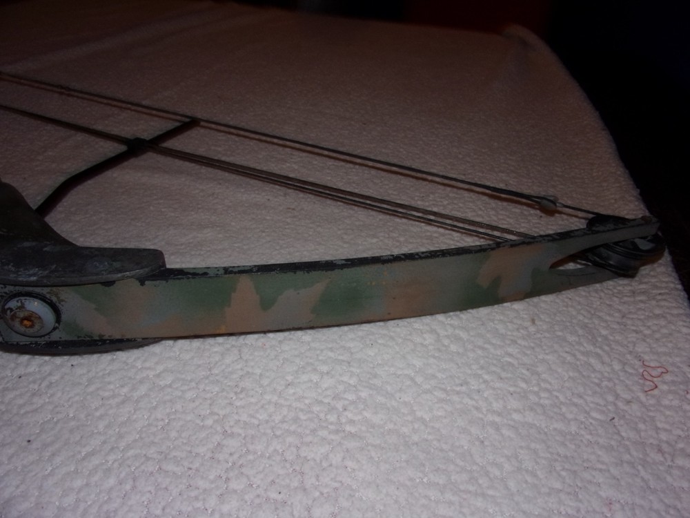 Browning Camo Badger Compound Bow