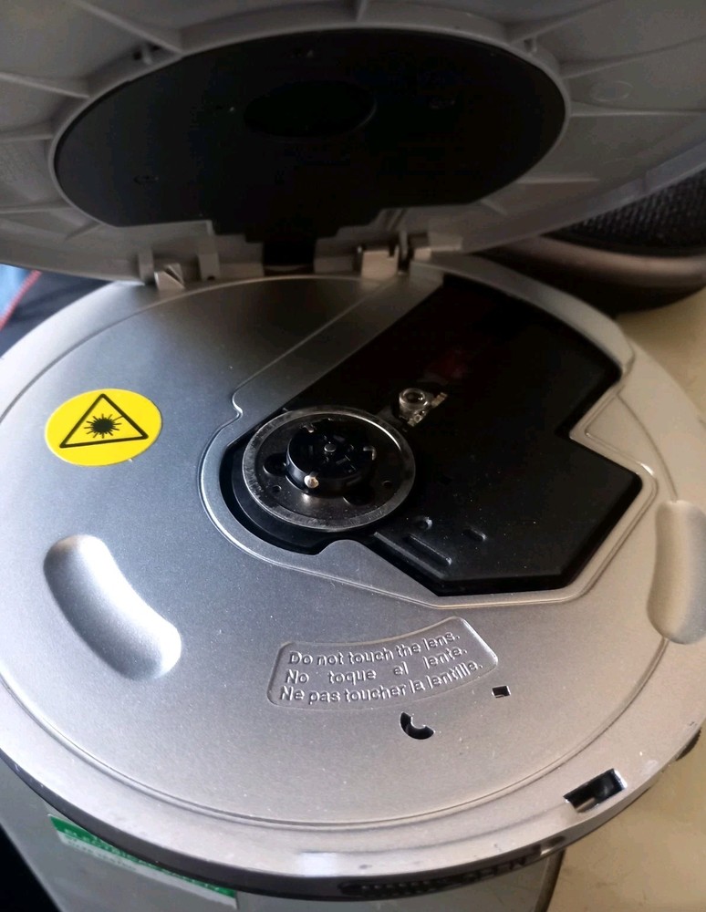 Durabrand CD-565 Personal CD Player TESTED WORKING GOOD