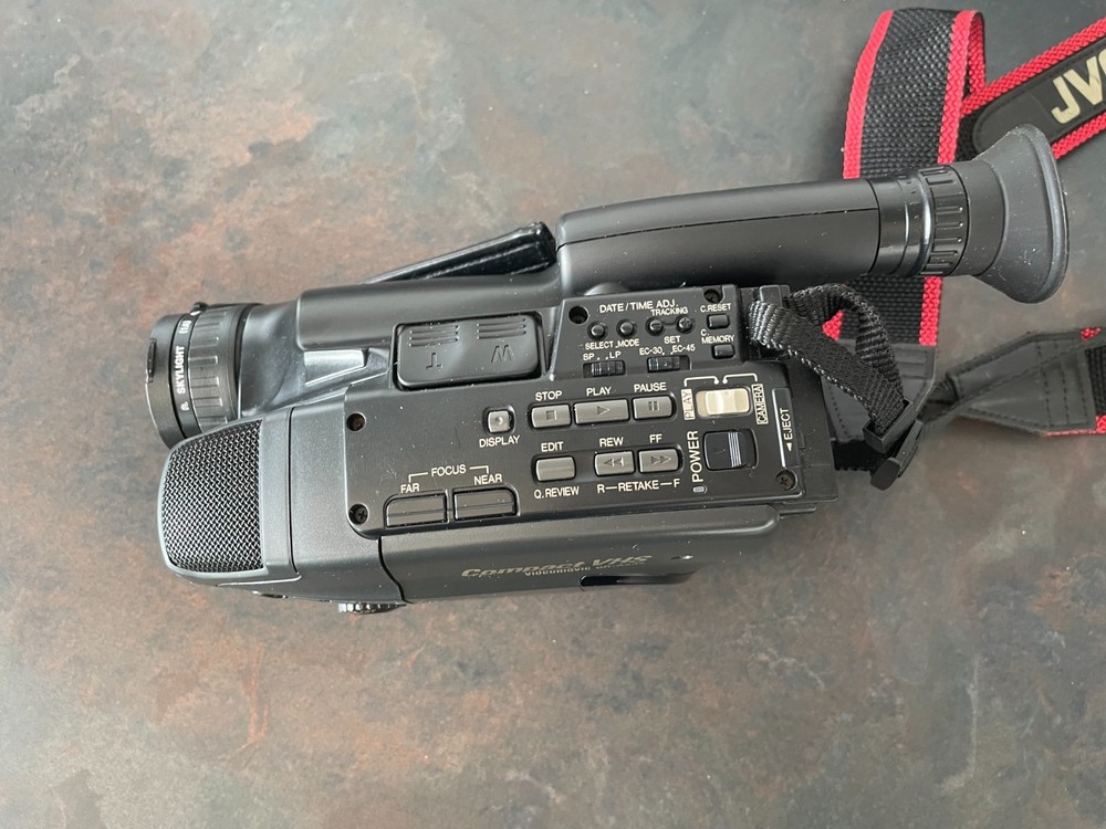 JVC GR-AX35E VHS-C Based Camcorder, 1A Filter & Strap Untested - No Battery