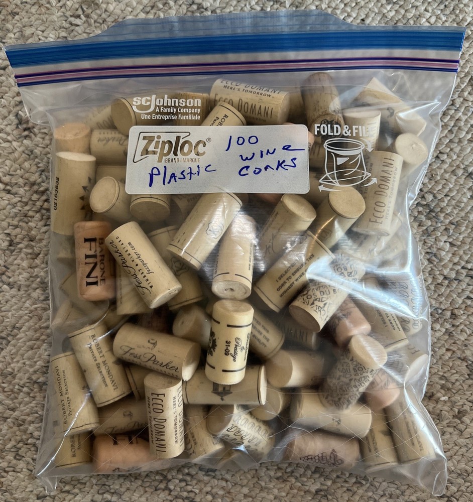 LOT 100 Synthetic/Plastic Wine Corks   (Used)