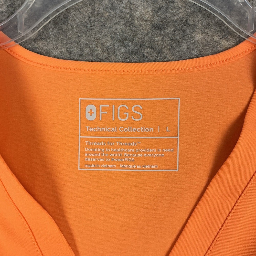 Figs Women’s Technical Collection Scrub Top Pale Orange Size Large EUC 794