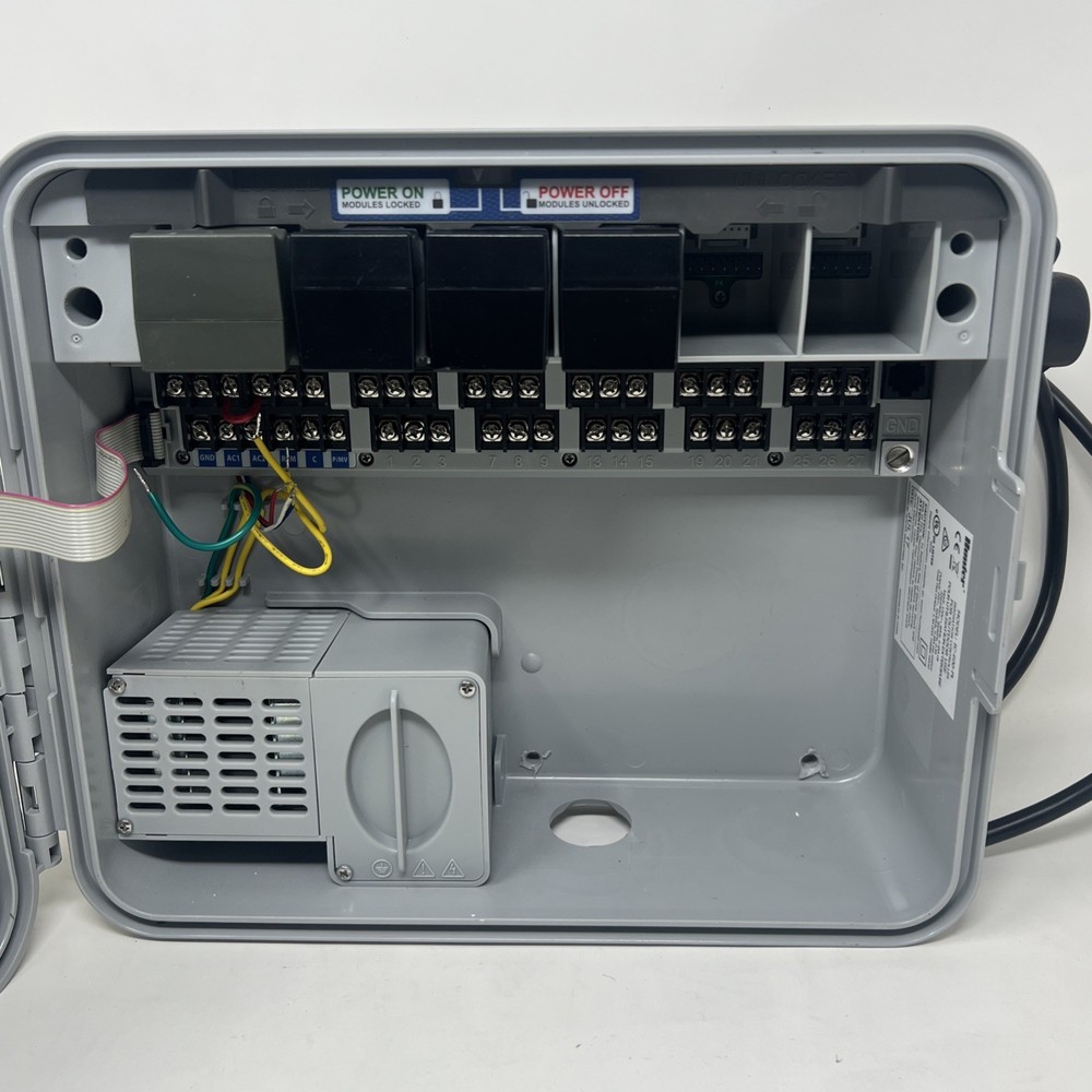 Hunter I-Core IC-600PL Sprinkler Irrigation Timer Controller 18-Station Zone