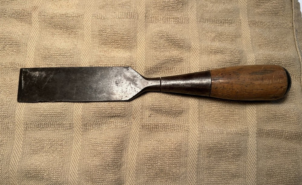 OVB 1 1/4 inch x 9 inch Bevel Striking Chisel