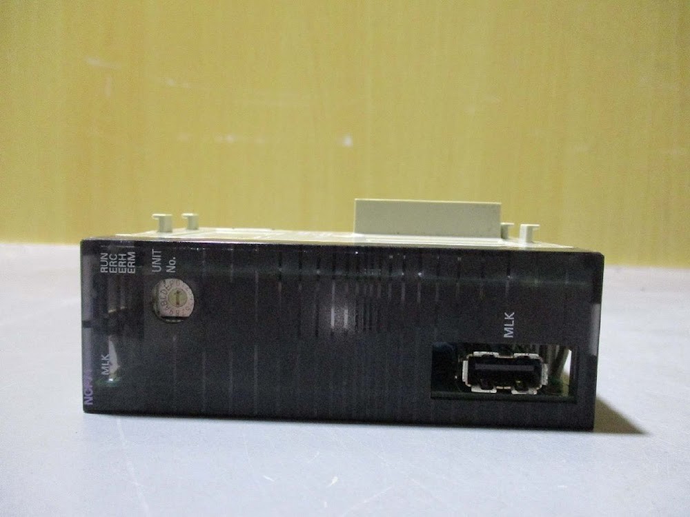OMRON CJ1W-NCF71 NC Unit Position Control Module USED