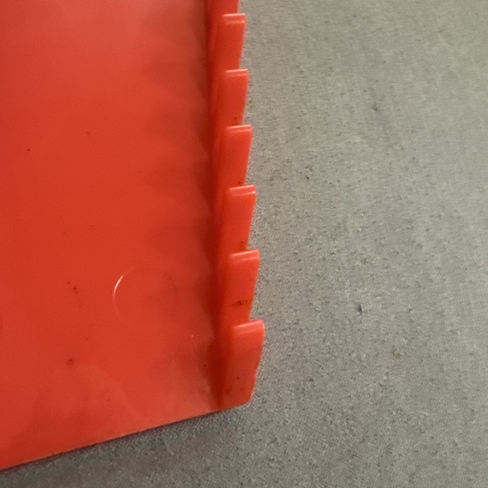 Mac Tools 12 Slot Wrench Rack - Red