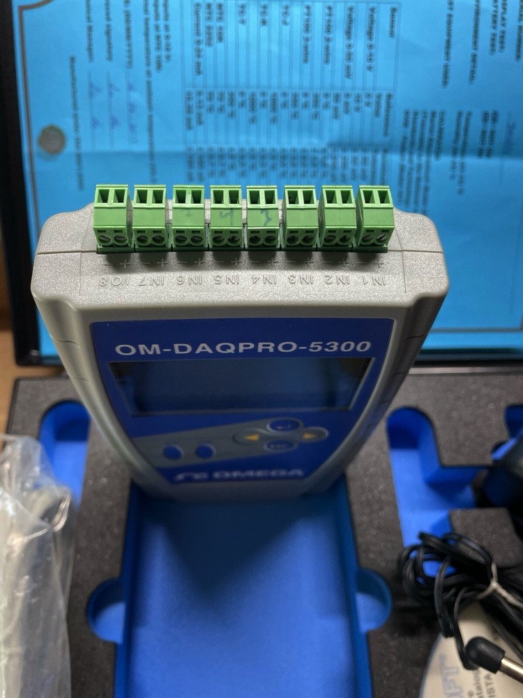 Omega/Fourtec DaqPro 8 Channel Handheld Portable Data Logger, Temp, Volt or Amp
