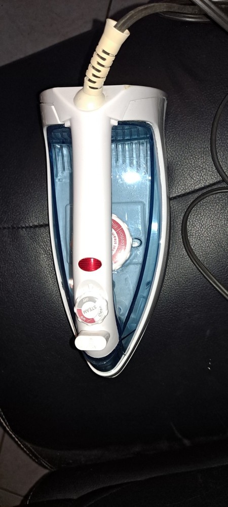 Sunbeam Iron Model 3020- Works Great