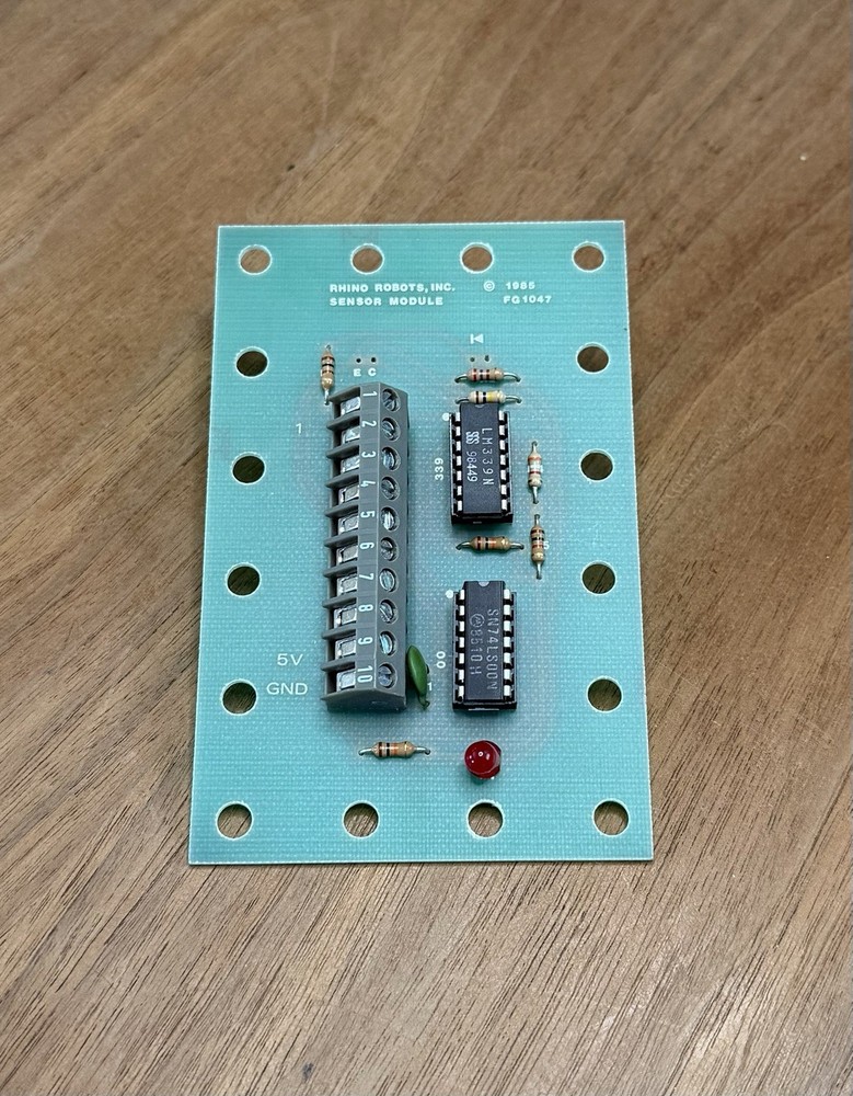 VINTAGE RHINO ROBOTS, INC. SENSOR MODULE, FG1047, CIRCA 1985