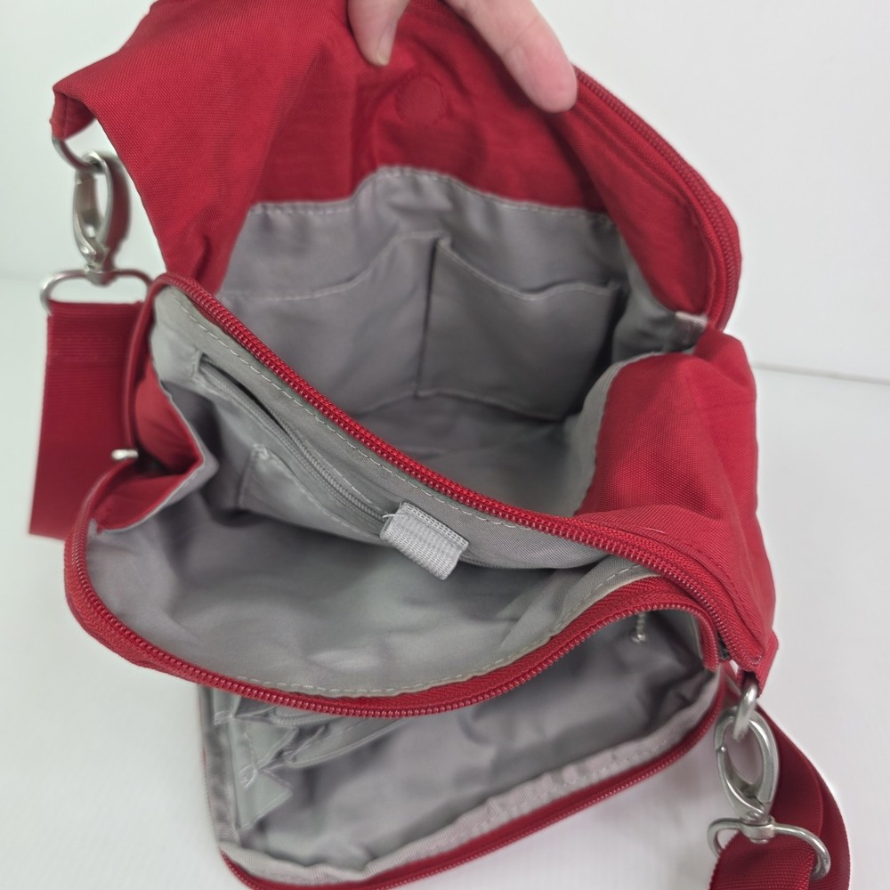 Baggallini Criss Cross Bag Red Medium Gray Interior Multi-Compartment Purse