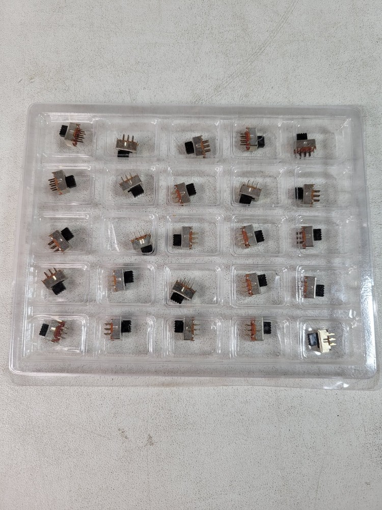 (25 NEW) Microswitches SSB22