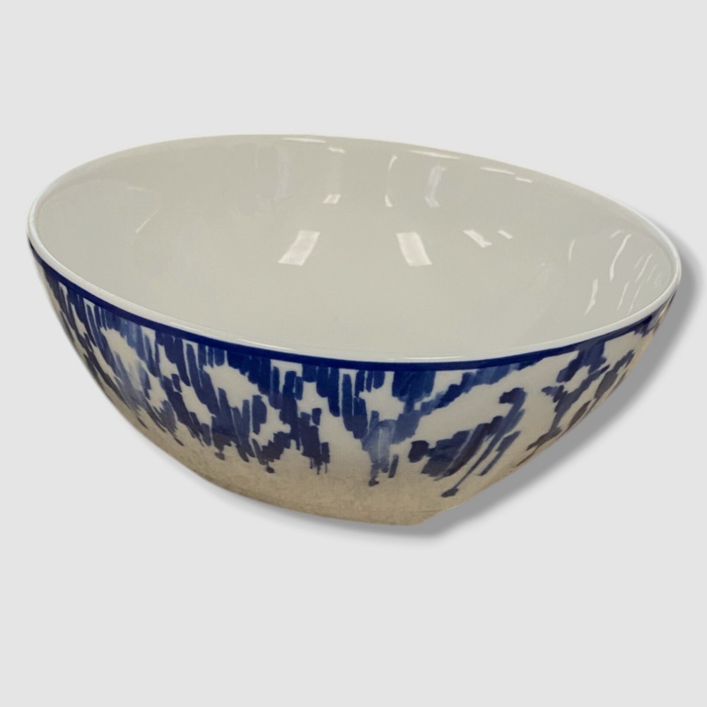 Neiman Marcus 12-Piece Haryana Blue Rim Dinnerware