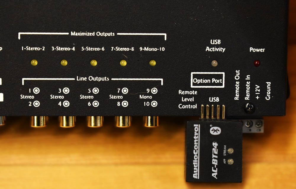Audio Control DM-810 Processor & Audio Connect AC-BT24 Bluetooth Programmer