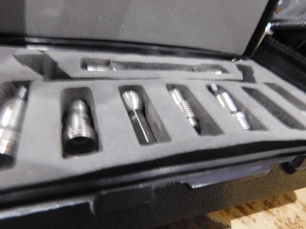 JDSU: T-BERD 6000 Network Analyzer. Sold w/ Accessories Pictured. Opt. VFL-PM