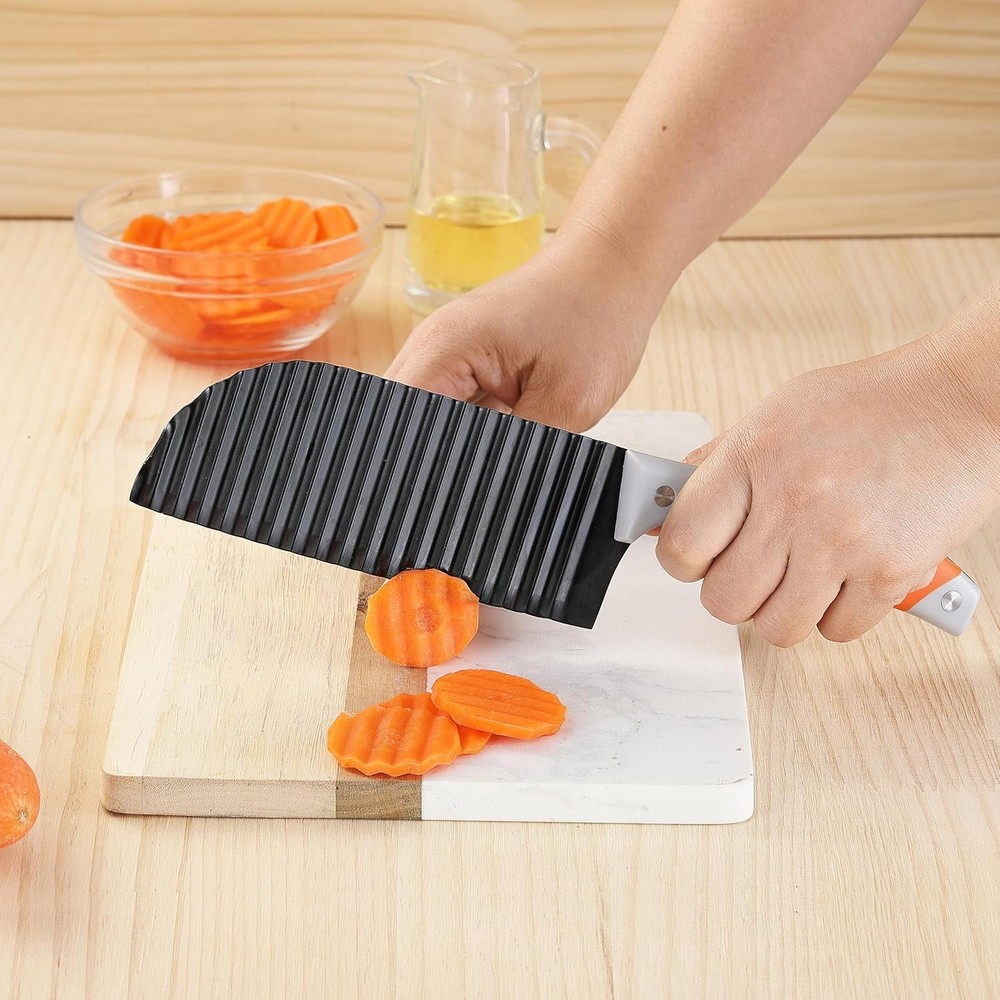 Crinkle Cutter for Veggies, Cut 6.6", Black Blade + Orange Handle