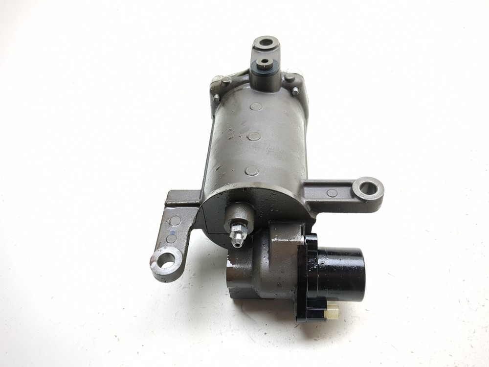 17-25 Vanderhall Venice Automatic Transmission Accumulator