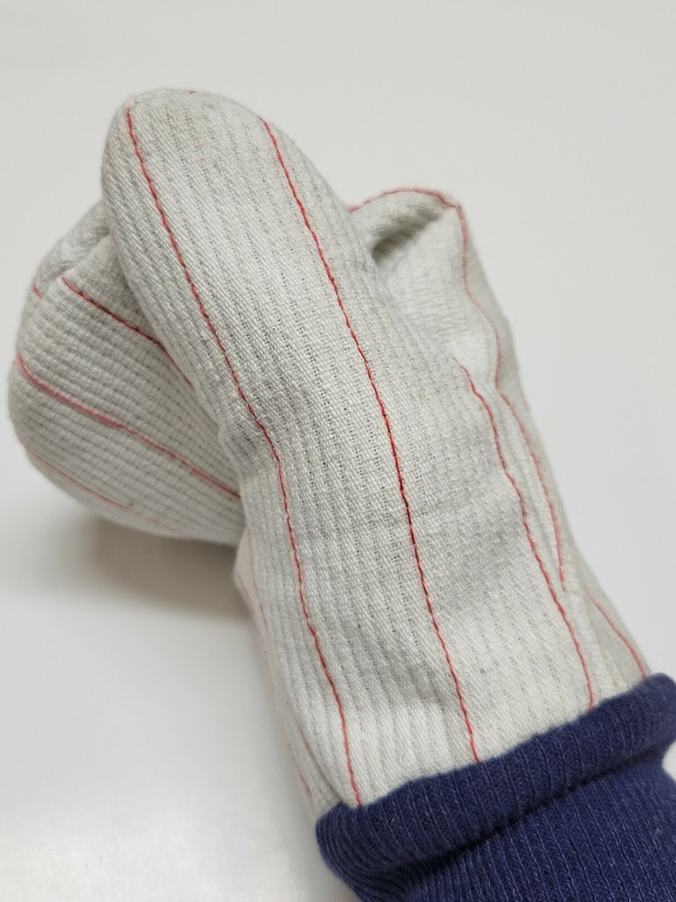 TikiMit Gloves Boss