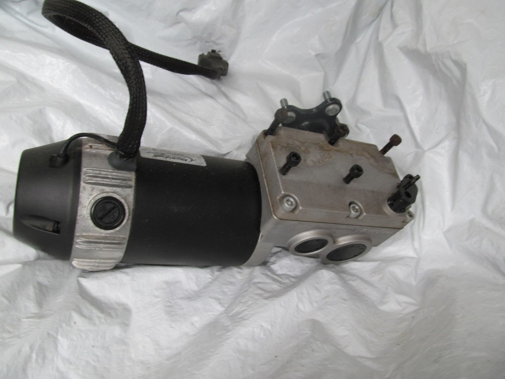 Left Motor from Quantum Q6 Edge Wheelchair