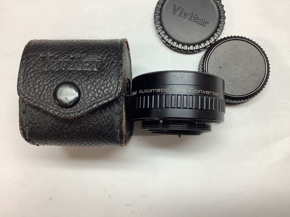 Vivitar Automatic Tele Converter 2X-1 With Case and caps