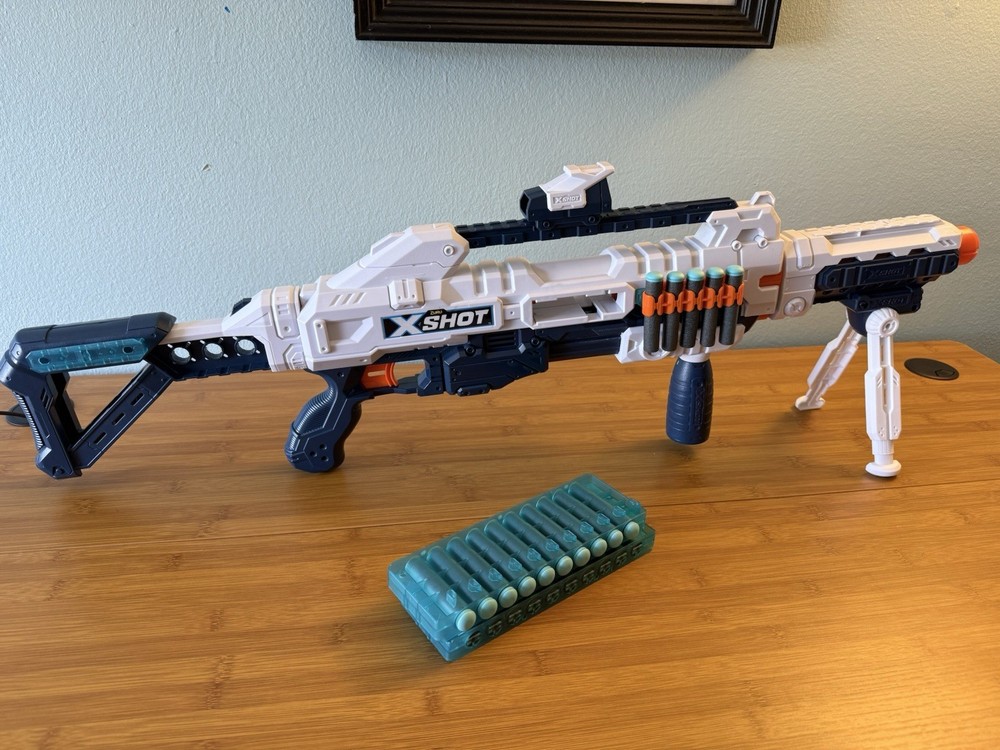 Zuru Xshot Foam Blaster Rifle + Extras