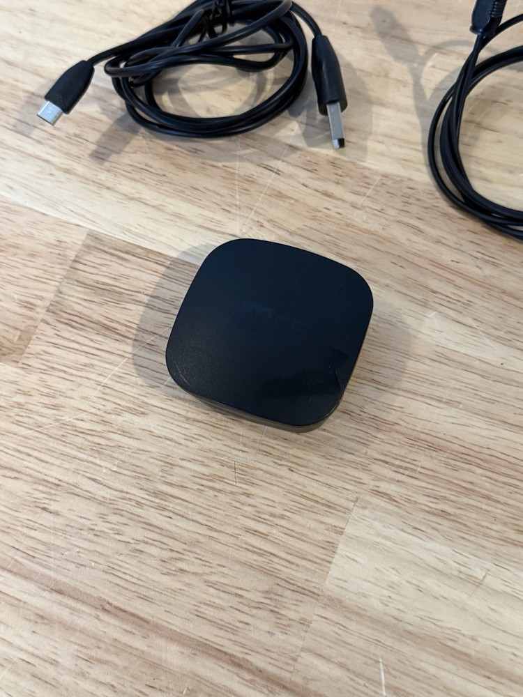 MEE Audio HD Bluetooth Audio Transmitter - Works Great