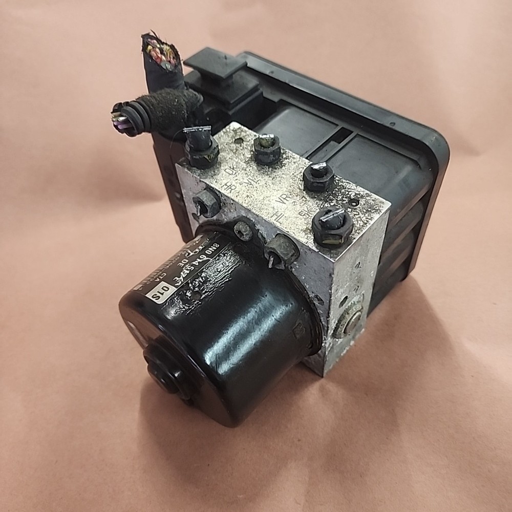 2000 2001 2002 2003 2004 2005 2006 AUDI TT CONVERTIBLE ABS PUMP ABS MODULE