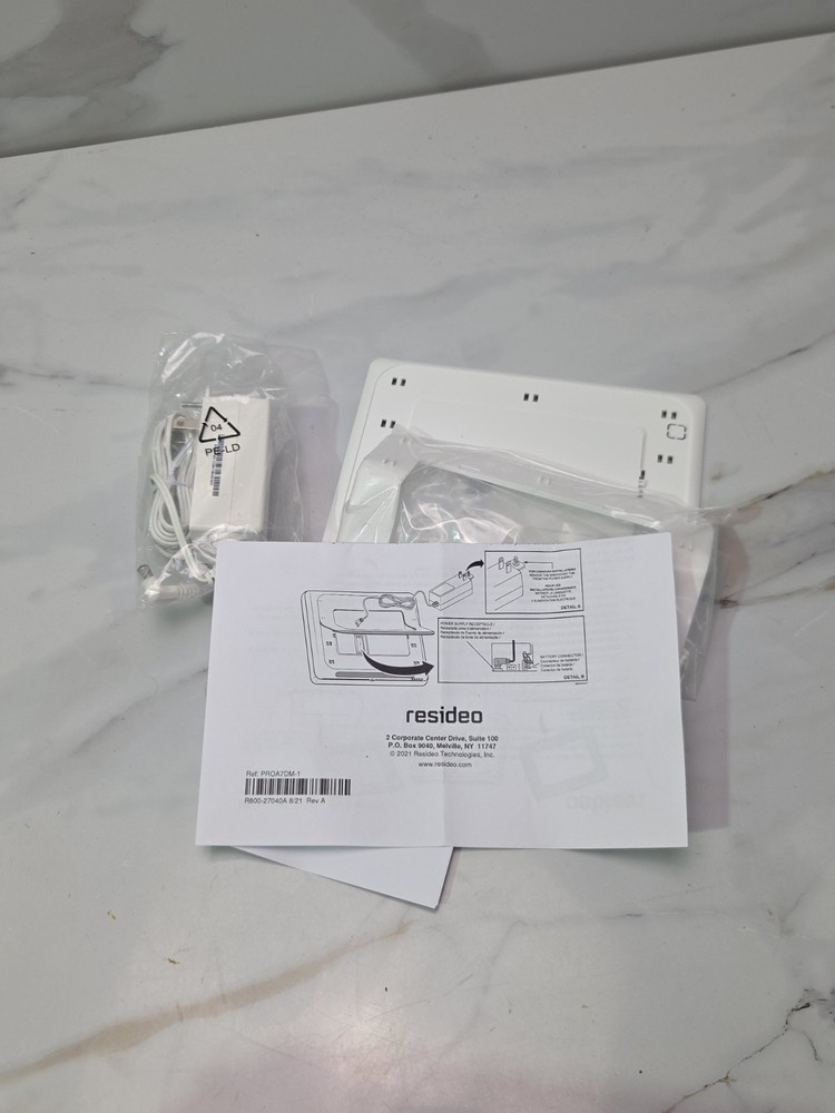 Resideo PROA7DM-1 Desk Mount Kit