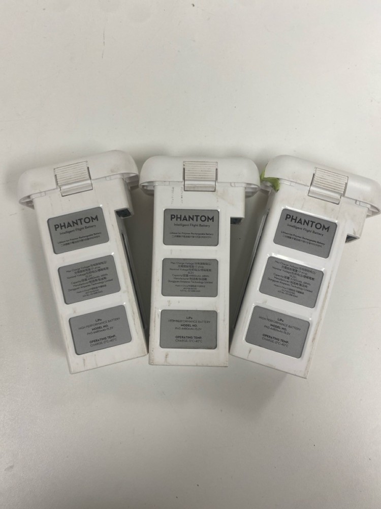 DJI DJI PHANTOM 3 ADVANCED (P21026925)