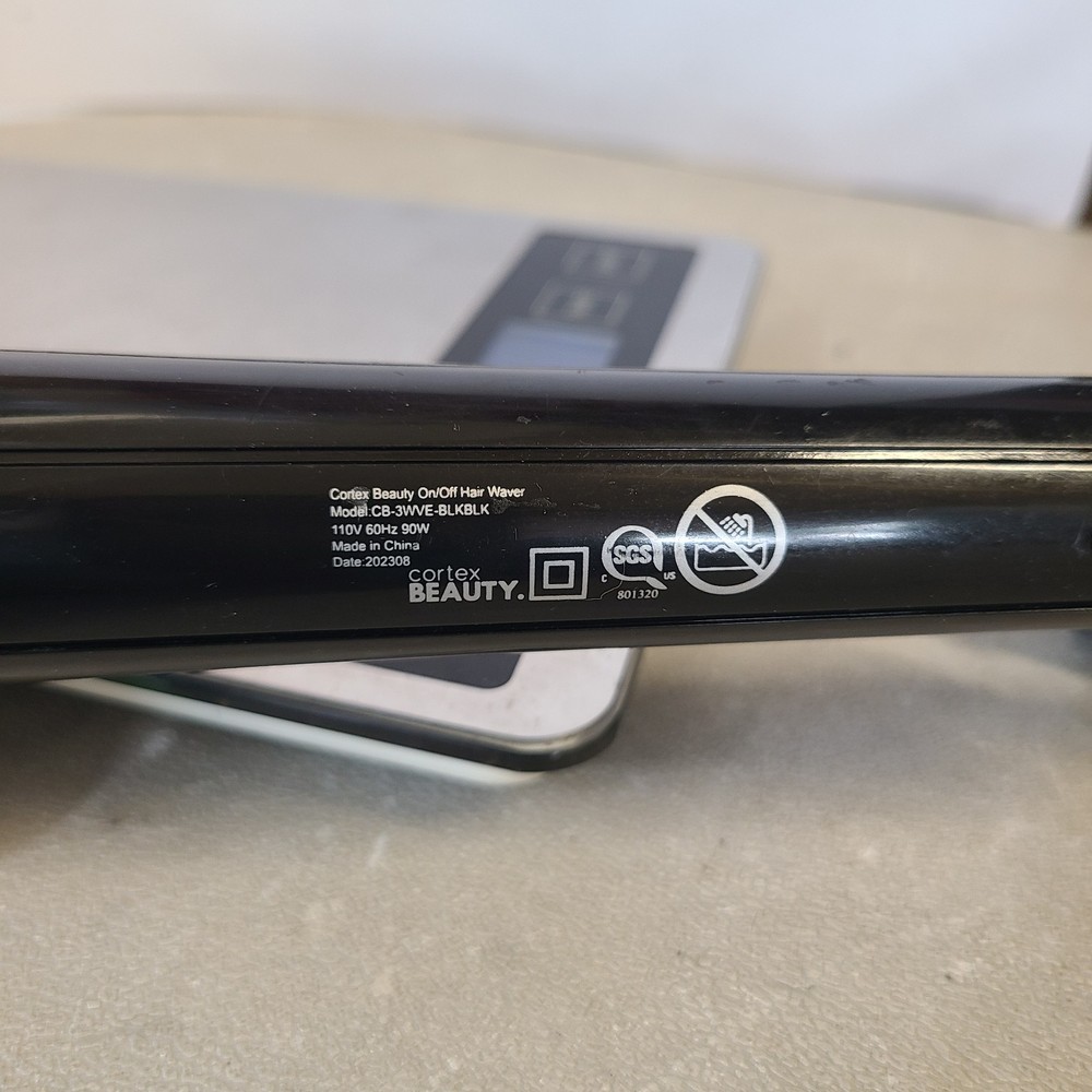 Cortex Beauty CERAMIC Treble Maker 3- Barrel Waver Excellent Condition