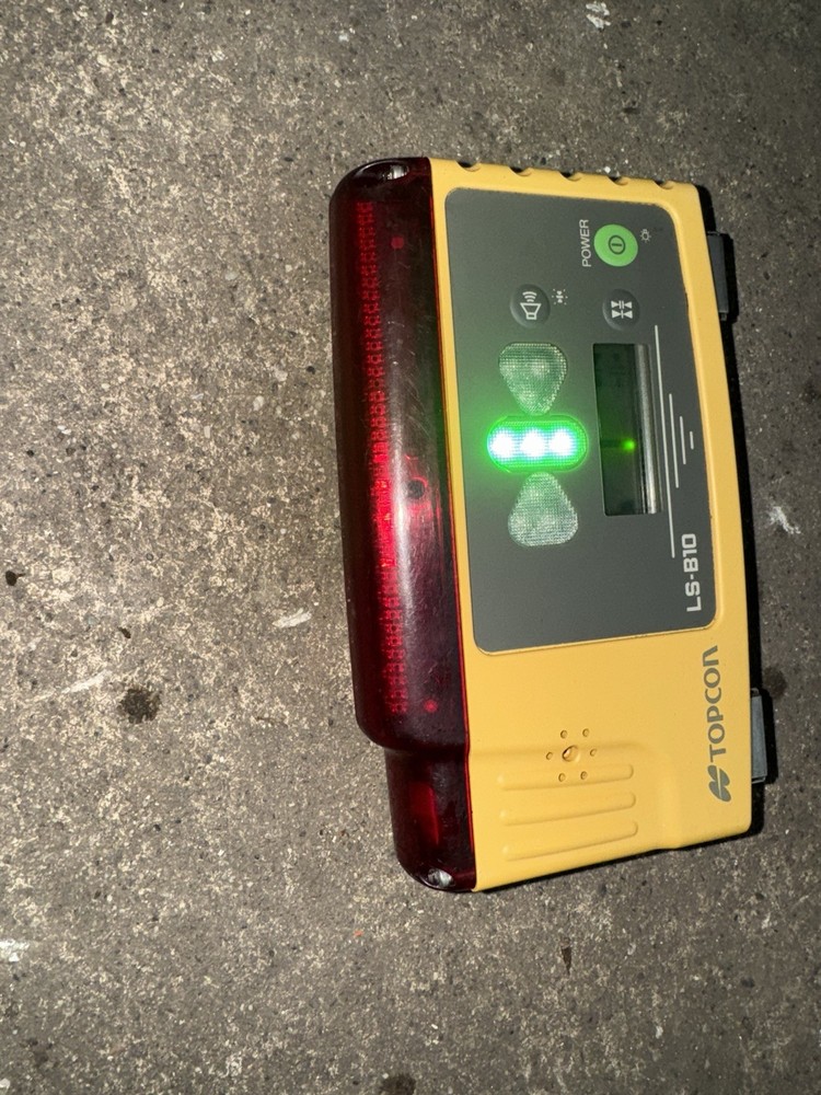 Topcon LS-B10 Magnetic Mount Laser Receiver