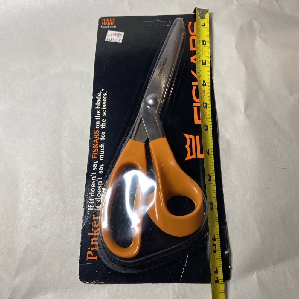 Fiskars Scissors Model 9445 Right Hand Pinker Pinking Shears NOS